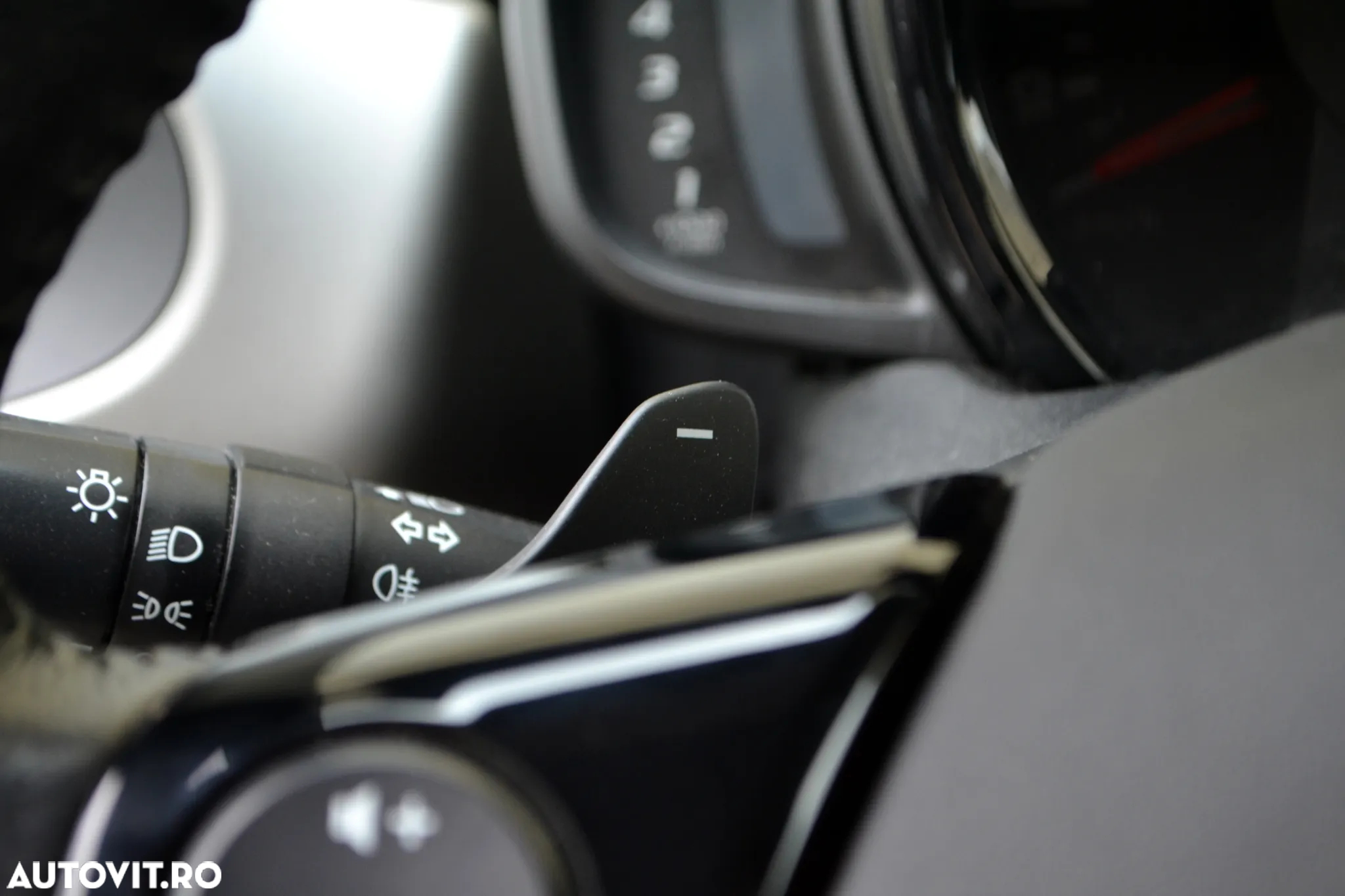 Toyota Aygo 1.0 MultiMode X - play - 29