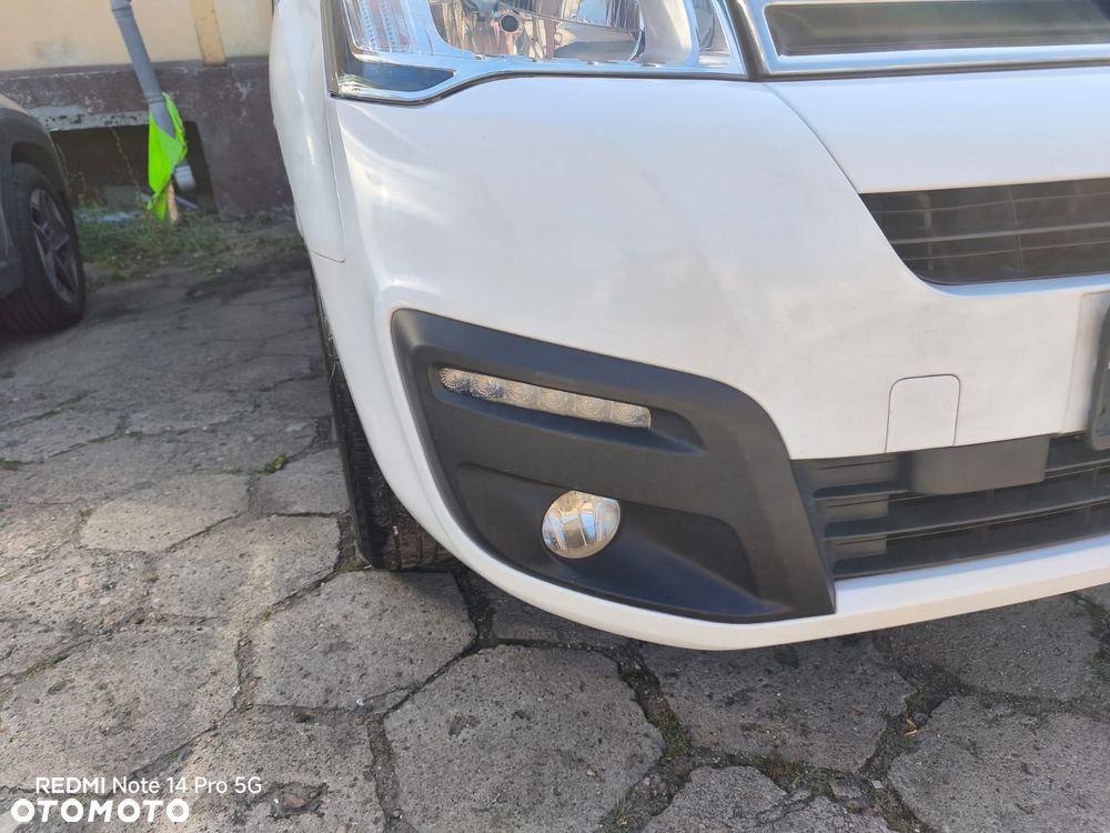 Citroën Berlingo Multispace BlueHDi 120 S&S SHINE - 4