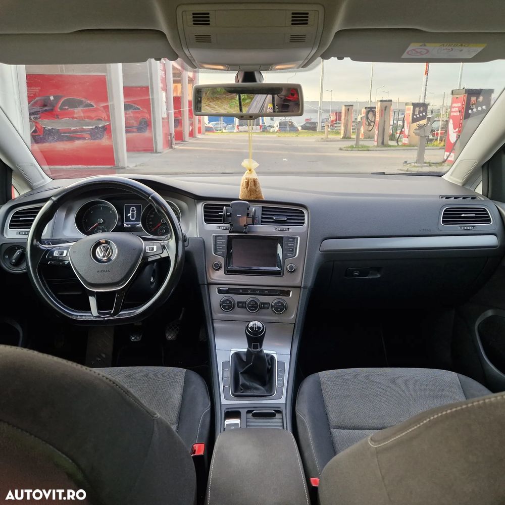 Volkswagen Golf 1.6 TDI BlueMotion Technology Comfortline - 7