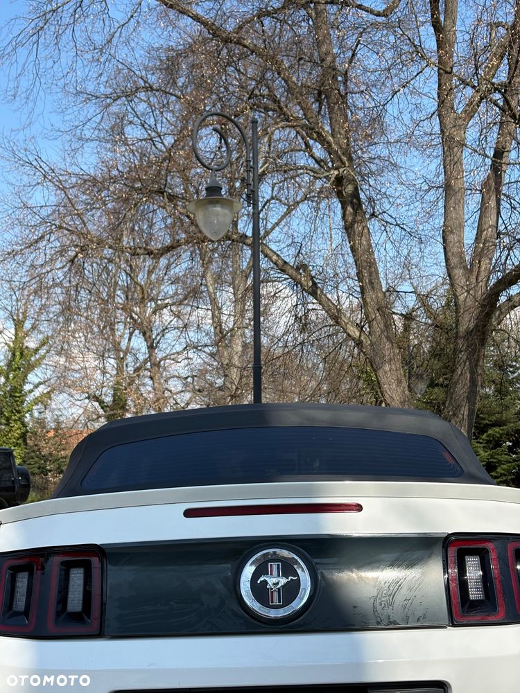 Ford Mustang 3.7 V6 - 9