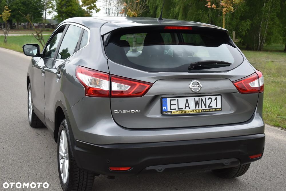Nissan Qashqai 1.2 DIG-T N-Vision - 10
