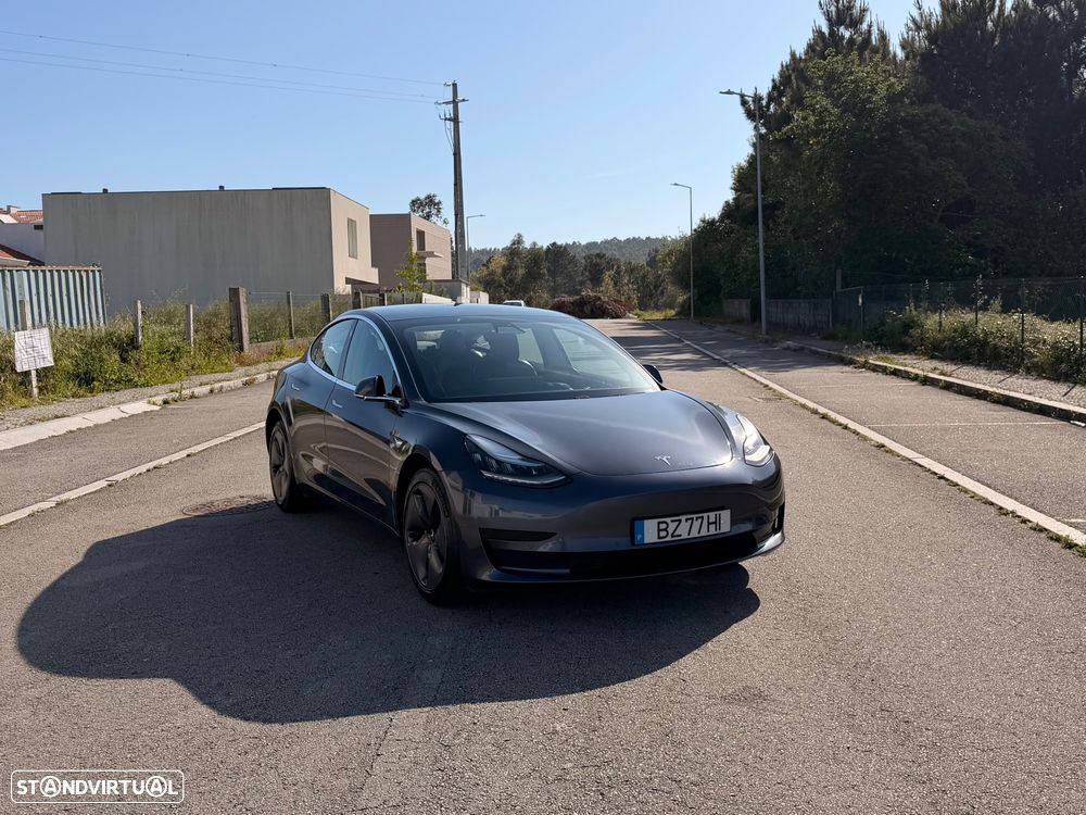 Tesla Model 3 Standard Range Plus RWD - 3