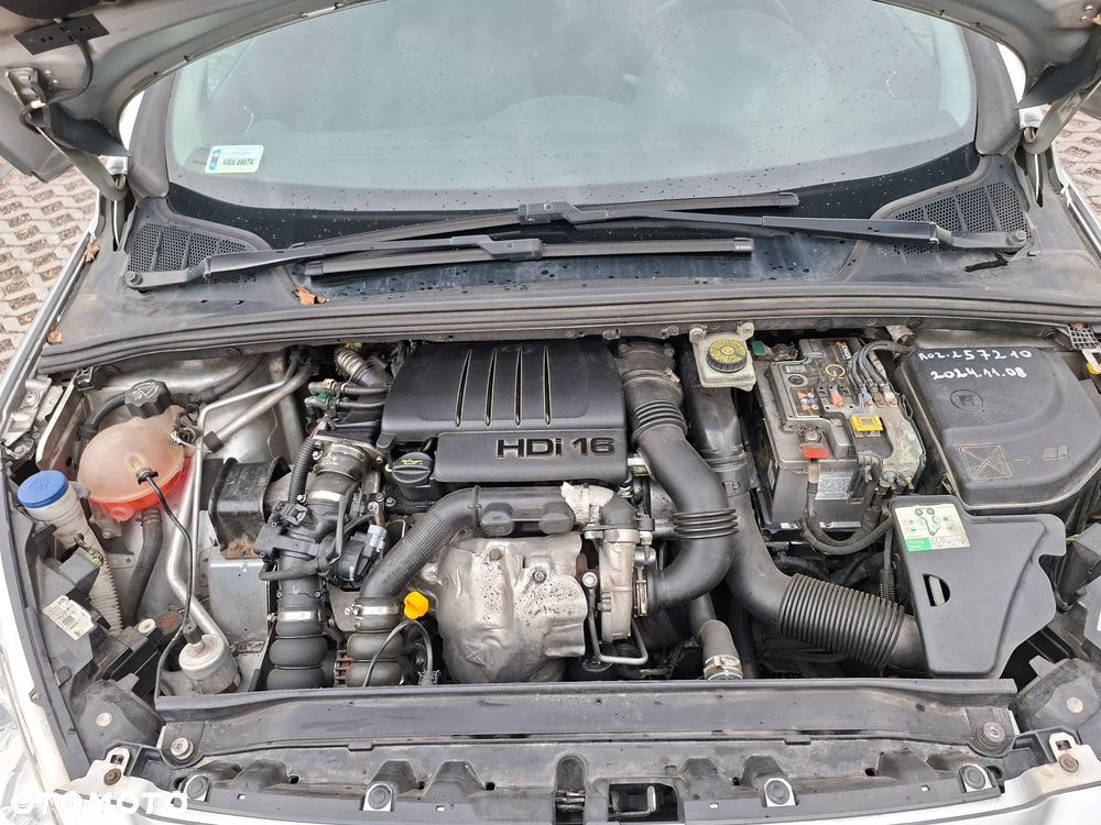 Peugeot 308 1.6 HDi Trendy - 14