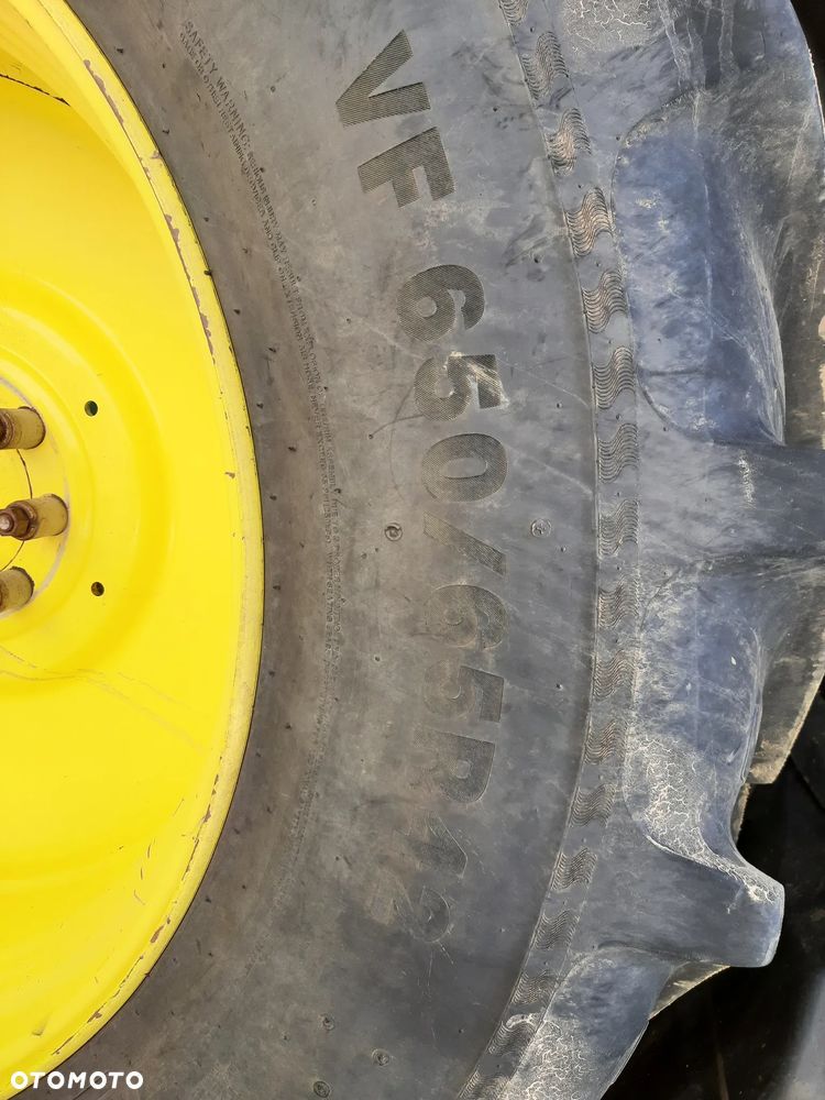 John Deere 6175M - 12