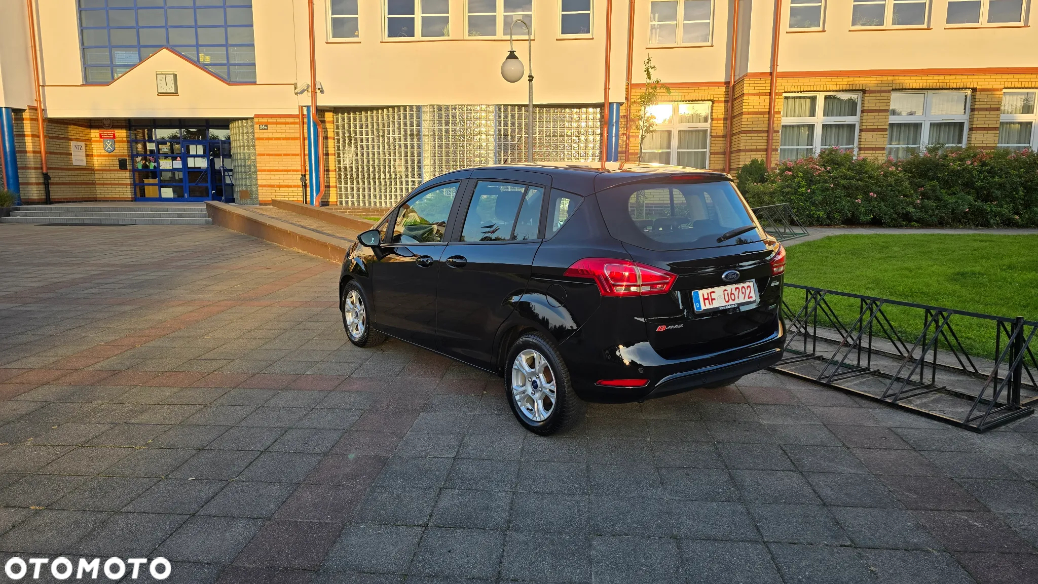Ford B-MAX - 37