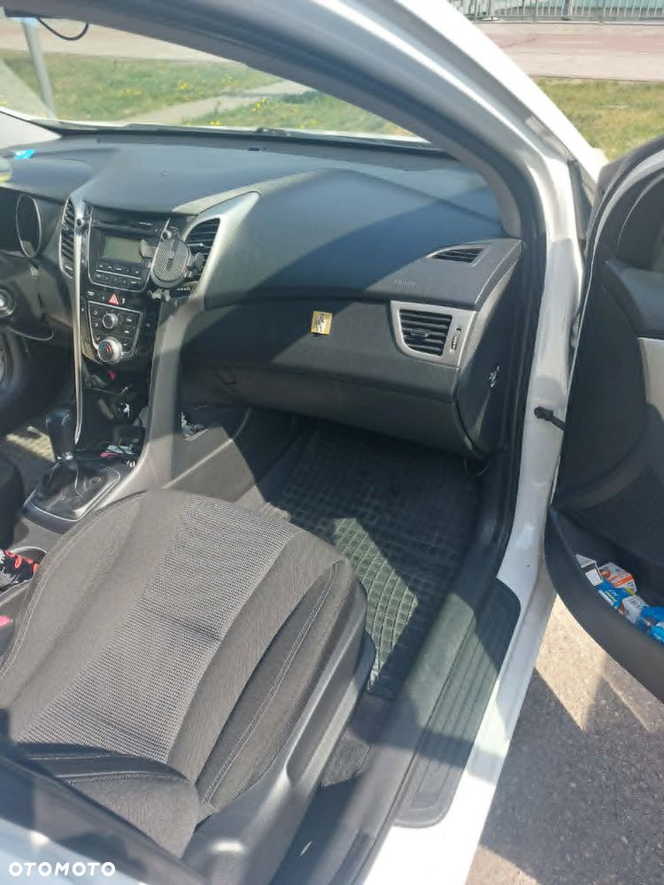 Hyundai i30 1.4 Classic - 7