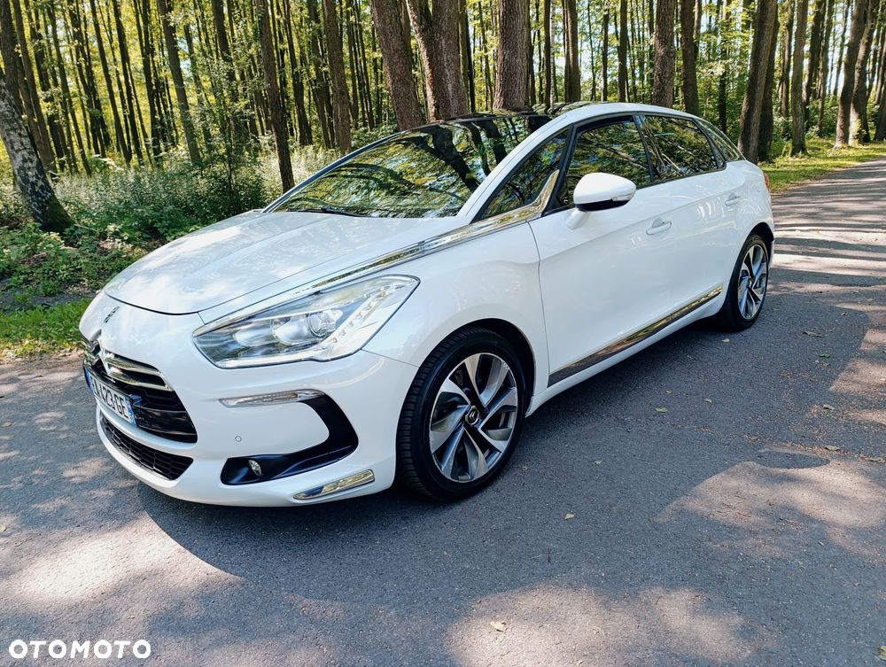 Citroën DS5 BlueHDi 180 SoChic - 1