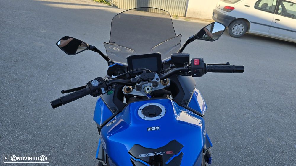 Suzuki GSX S 1000GT+ - 5
