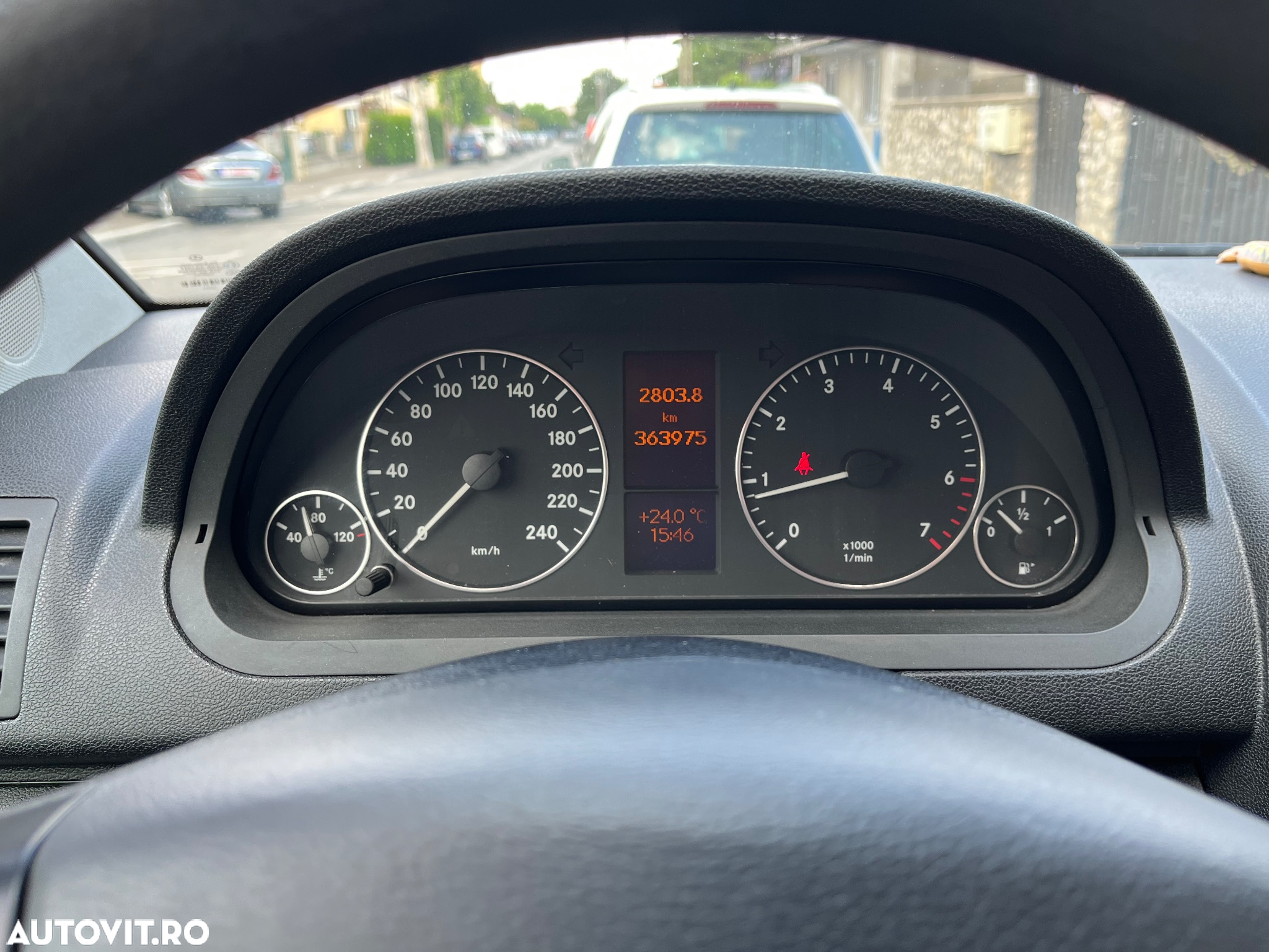 Mercedes-Benz A 150 BlueEFFICIENCY Avantgarde - 23