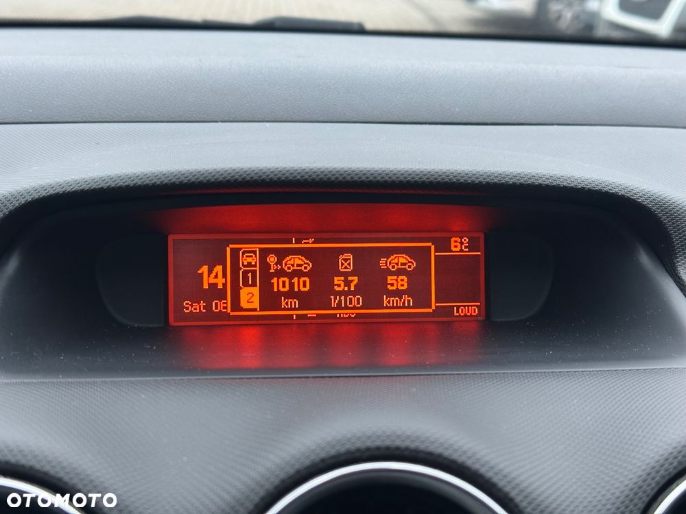 Peugeot 308 HDi FAP 110 Family - 14