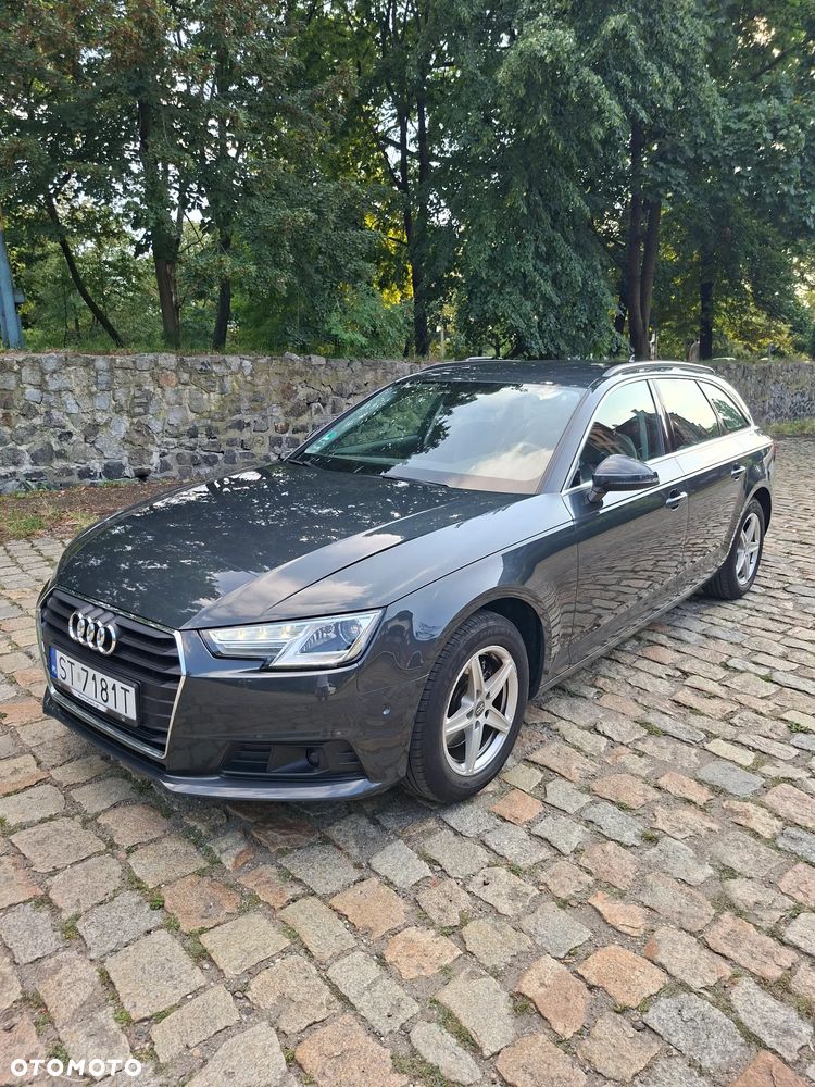 Audi A4 Avant 2.0 TDI S tronic - 18