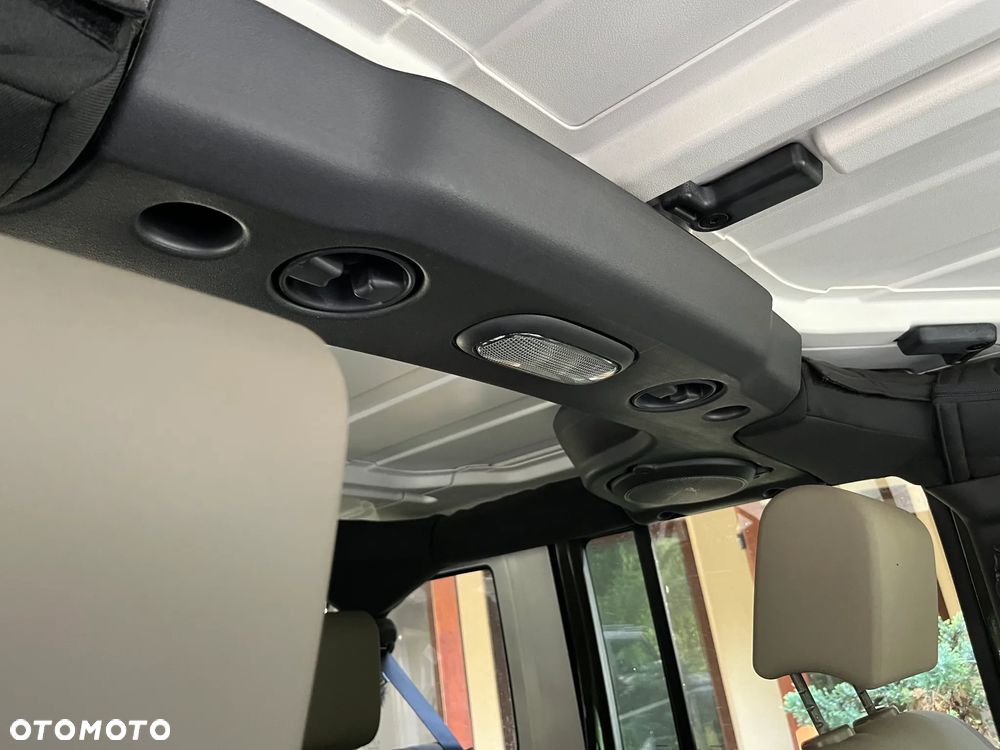 Jeep Wrangler Unlimited 2.8 CRD Rubicon - 26