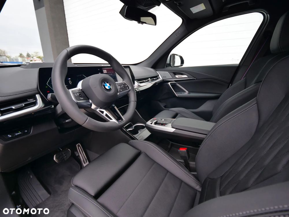 BMW X1 xDrive23i mHEV M Sport sport - 27