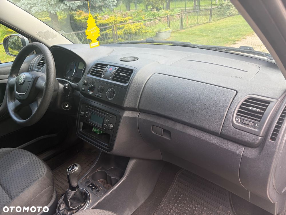 Skoda Fabia 1.4 16V Active - 14