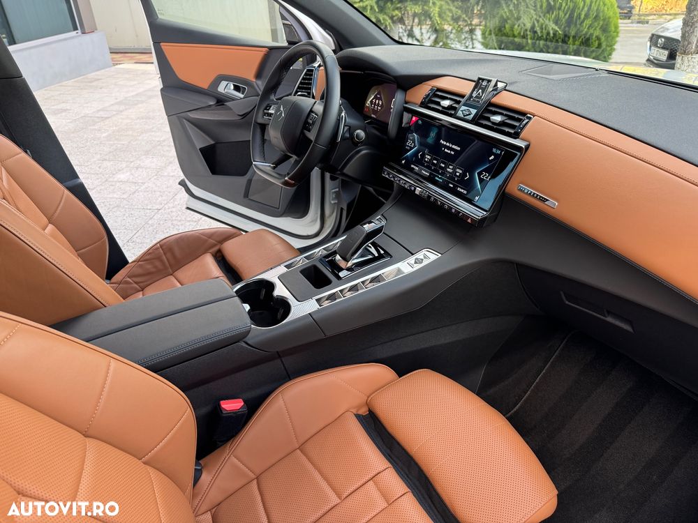 DS Automobiles DS 7 Crossback DS7 1.6 PHeV AWD 300 EAT8 OPERA - 24