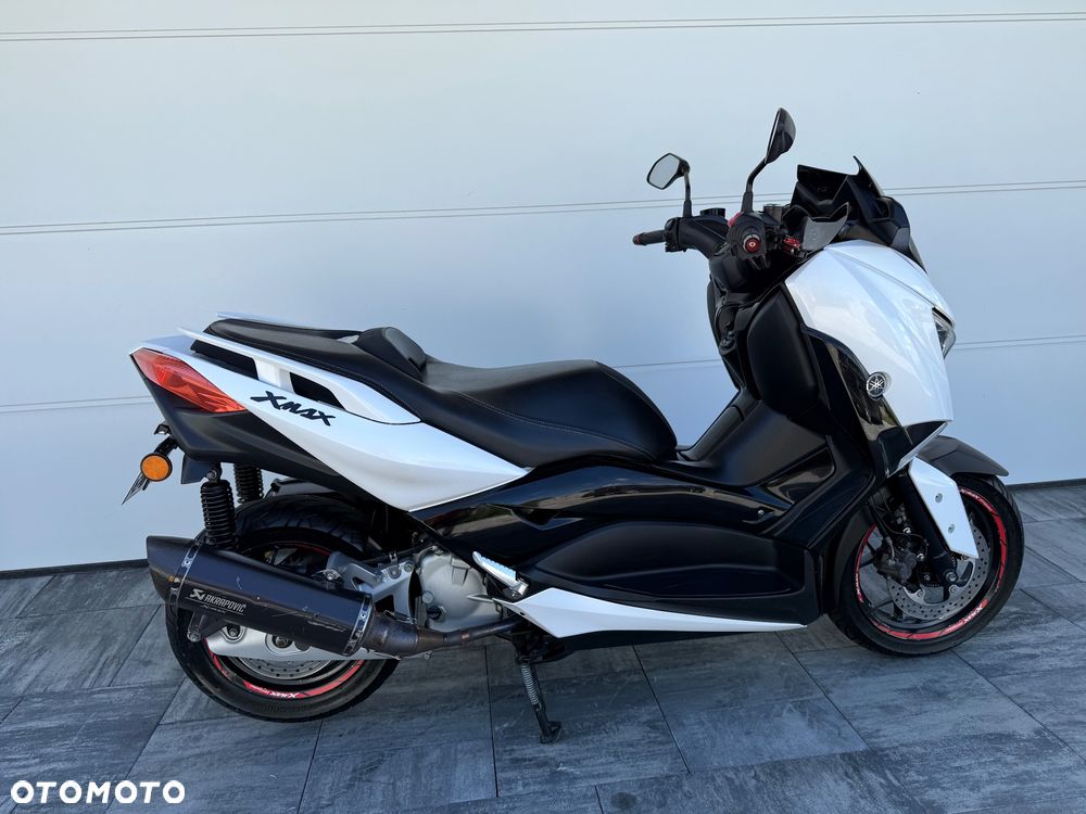 Yamaha X-max - 11