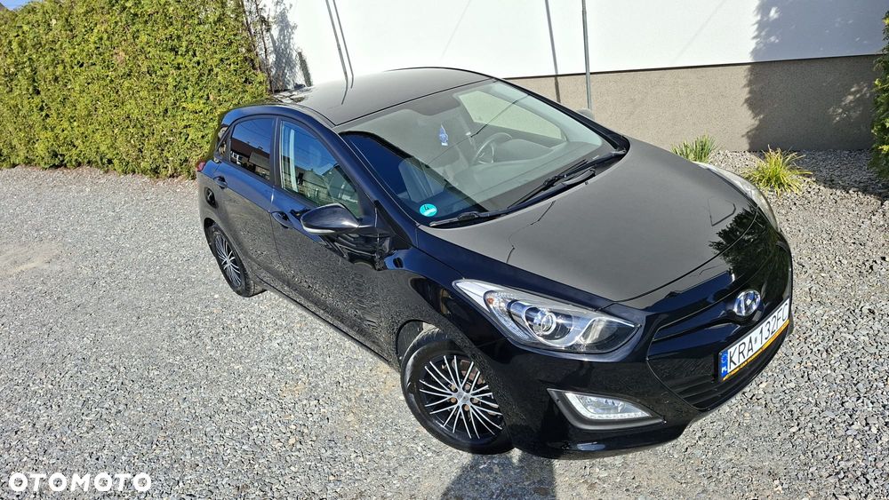 Hyundai i30 1.4 Fifa World Cup Edition - 36