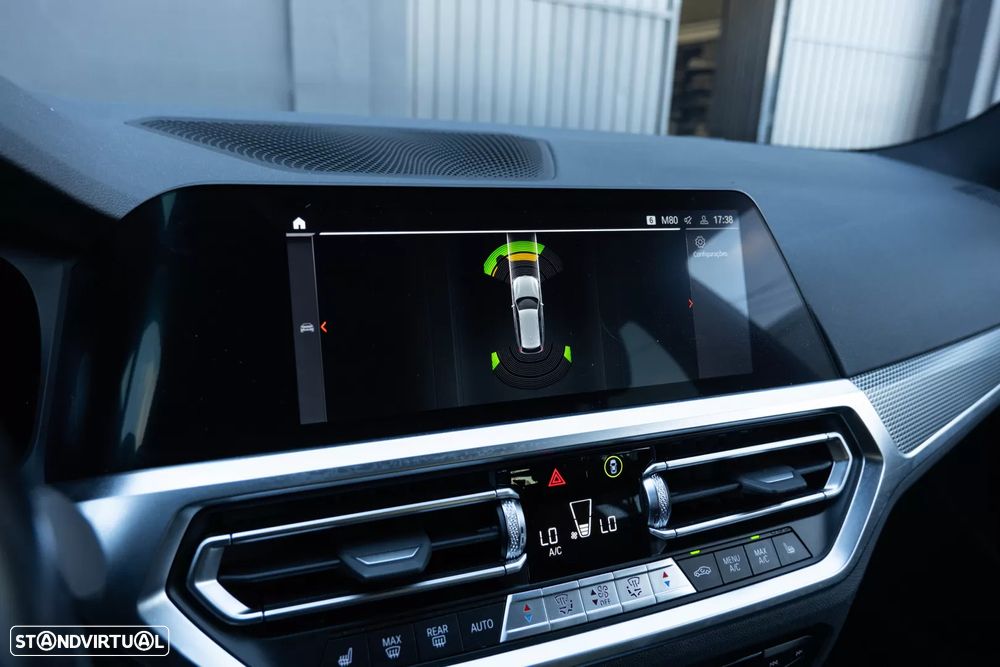 BMW 330 e Pack M Auto - 12
