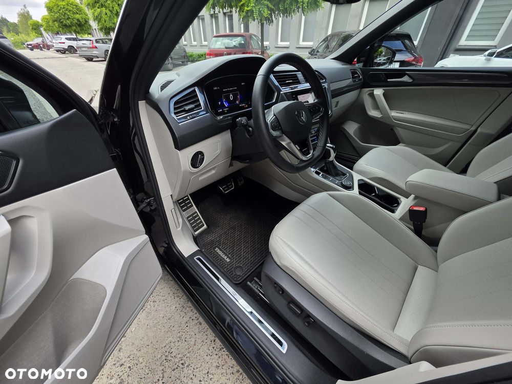 Volkswagen Tiguan 2.0 TSI 4Mot R-Line DSG - 17