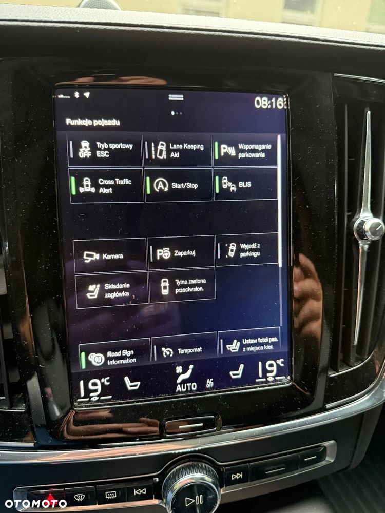 Volvo S90 - 21