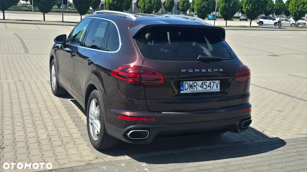 Porsche Cayenne Diesel Platinum Edition - 4