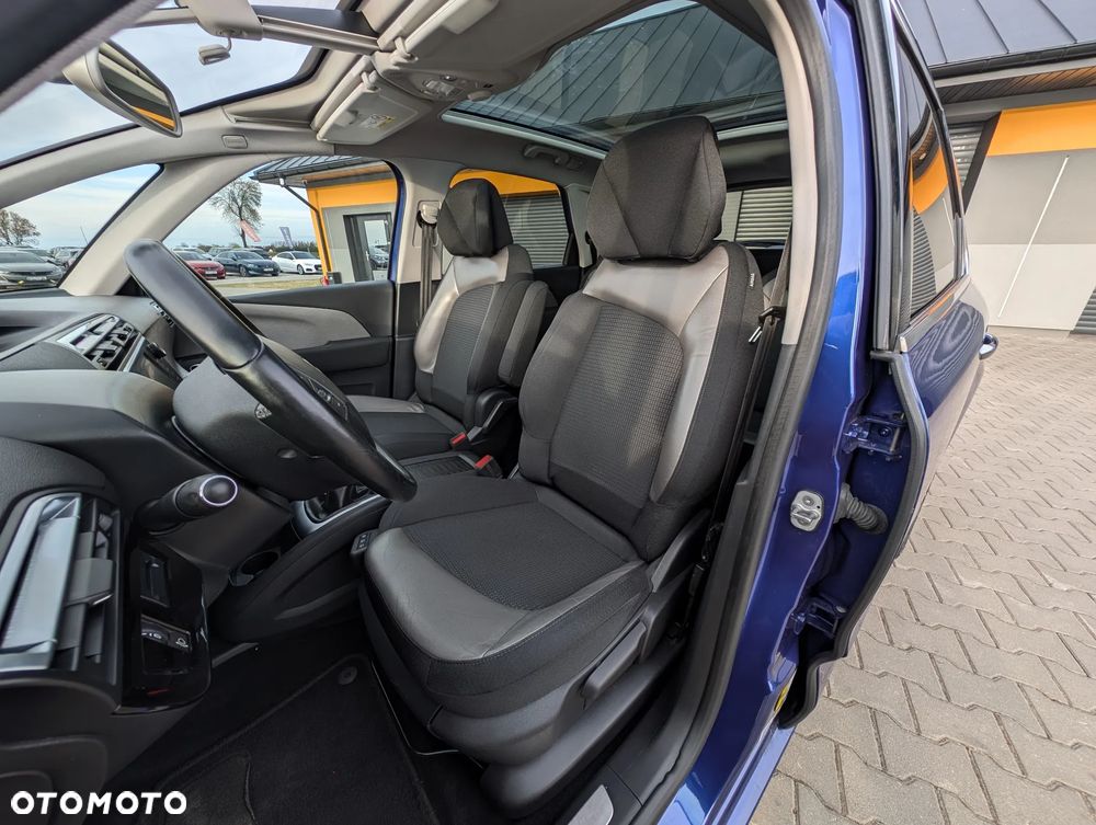 Citroën C4 Picasso PureTech 130 Stop&Start SHINE - 33