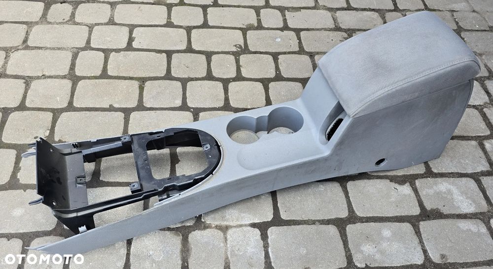 PODŁOKIETNIK TUNEL ŚRODKOWY KOMPLETNY VW TOURAN - 4