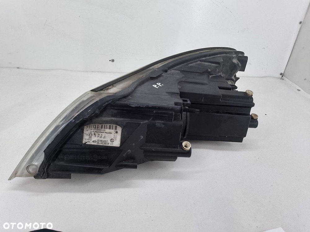 LAMPA PRZÓD PRAWA SKODA OCTAVIA II LIFT 1Z1941016F 1EL247052-02 - 9