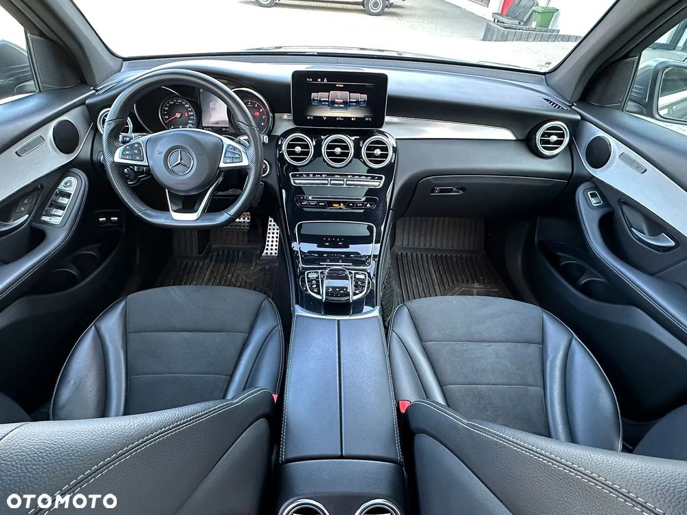 Mercedes-Benz GLC - 9