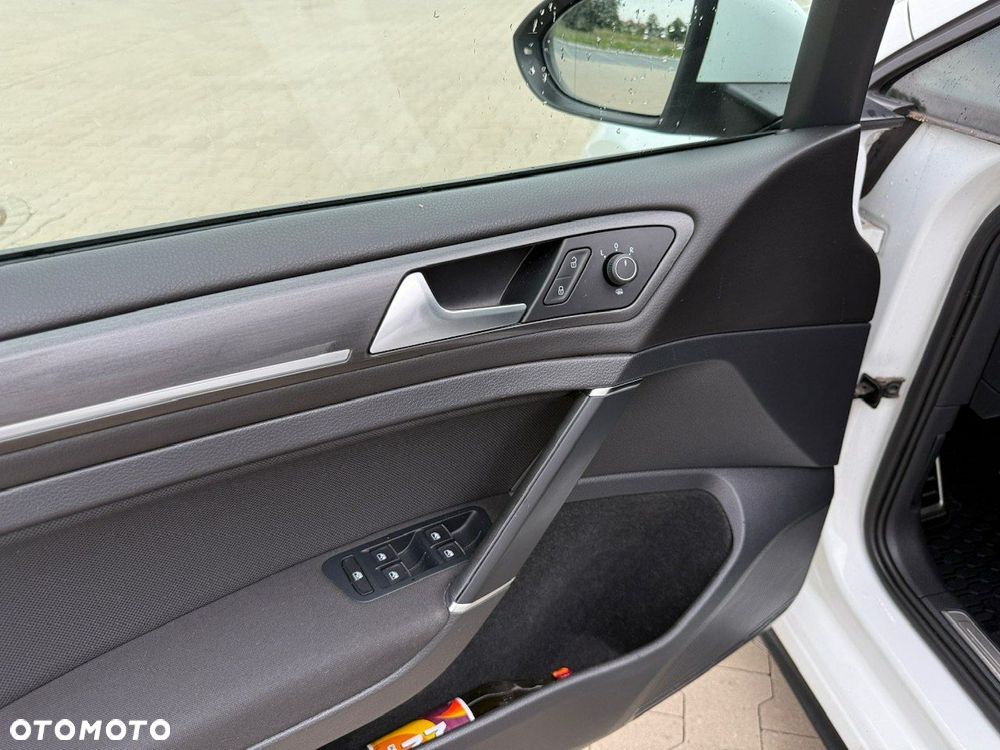 Volkswagen Golf VII 2.0 TDI BMT GTD - 13