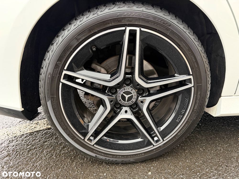Mercedes-Benz CLA 200 AMG Line 7G-DCT - 8