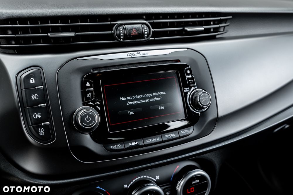 Alfa Romeo Giulietta 1.4 TB MultiAir Sport TCT - 25