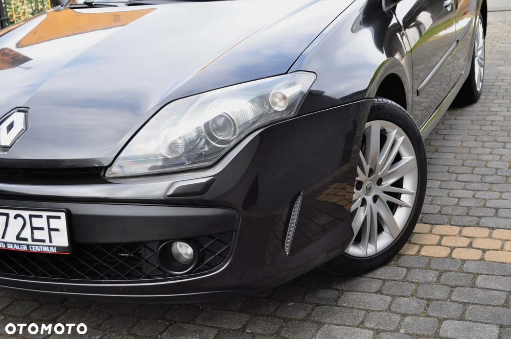 Renault Laguna dCi 150 FAP GT - 1