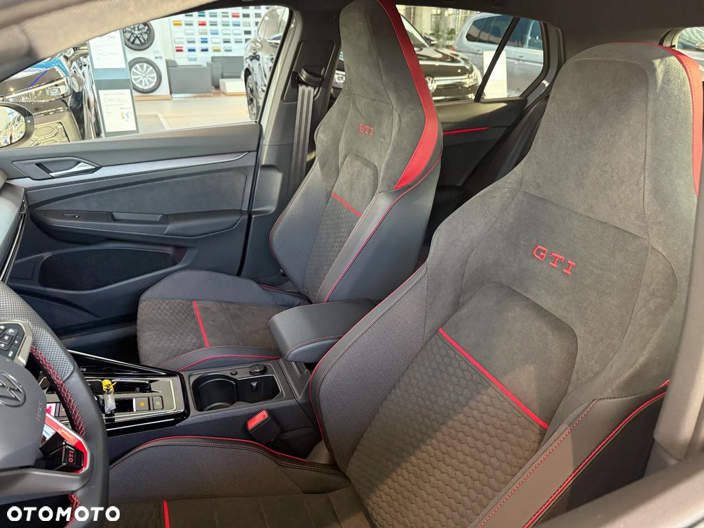 Volkswagen Golf 2.0 TSI GTI Clubsport DSG - 9