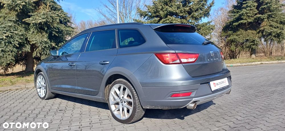 Seat Leon 1.8 TSI Start&Stop DSG XCELLENCE - 26