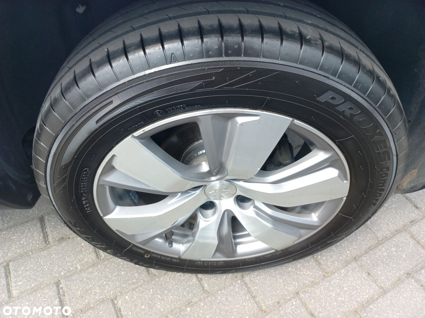 Peugeot 2008 - 9