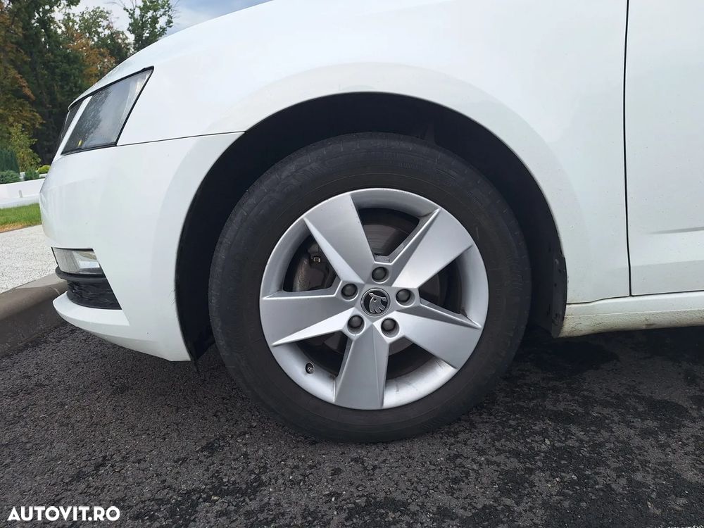 Skoda Octavia 1.0 TSI DSG Active - 25