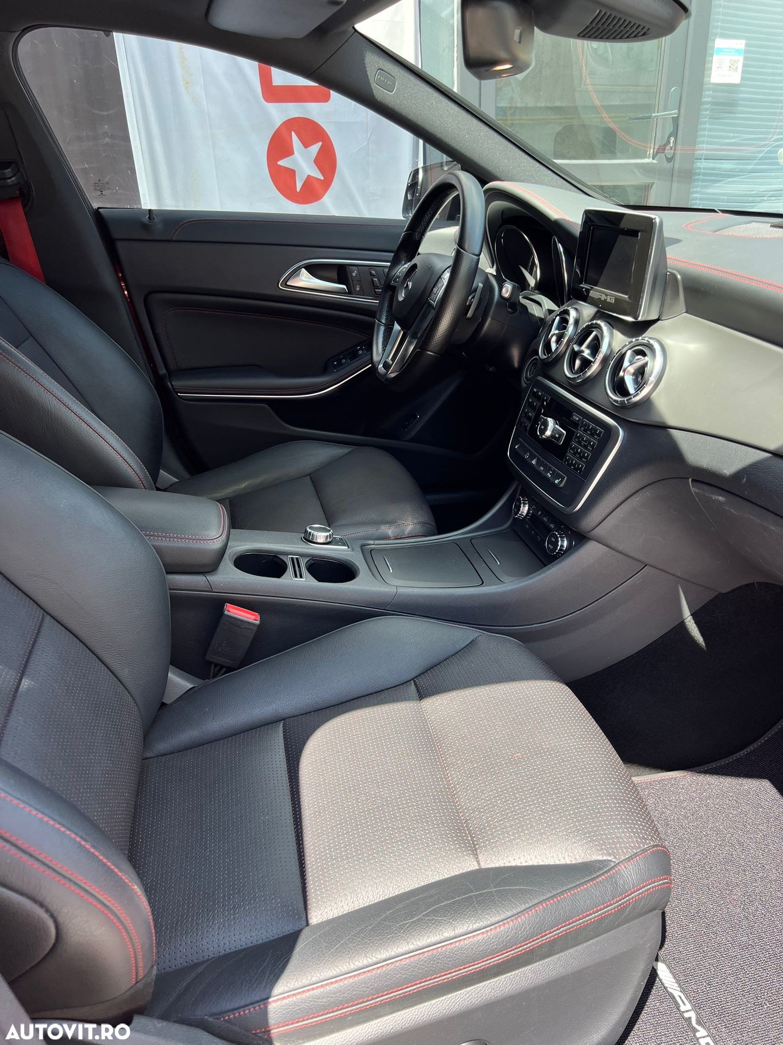 Mercedes-Benz CLA - 10