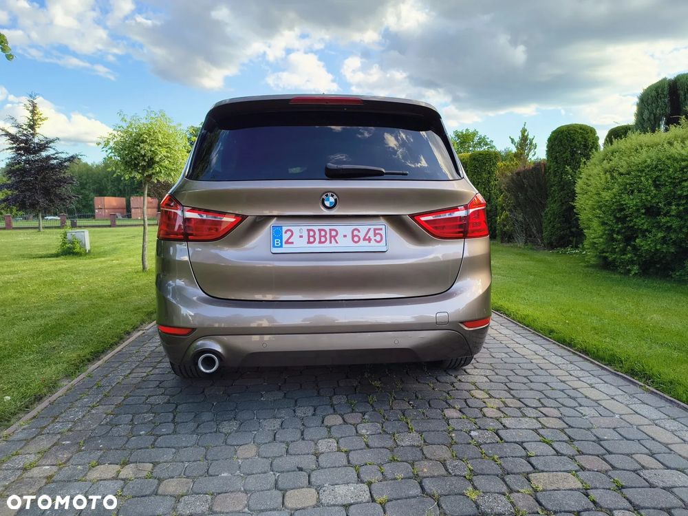 BMW Seria 2 216d GT - 4