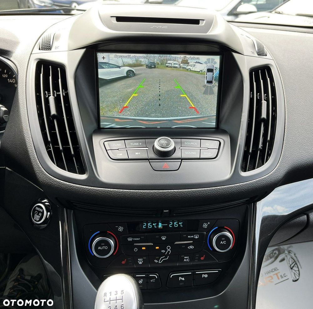 Ford Kuga 1.5 EcoBoost 2x4 ST-Line - 16