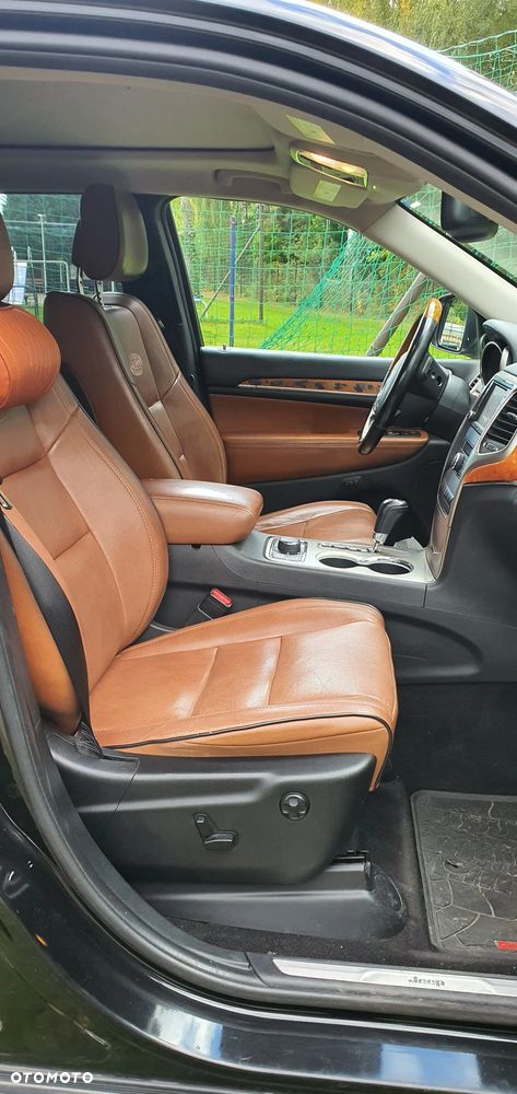 Jeep Grand Cherokee 5.7 V8 HEMI Overland Summit - 9