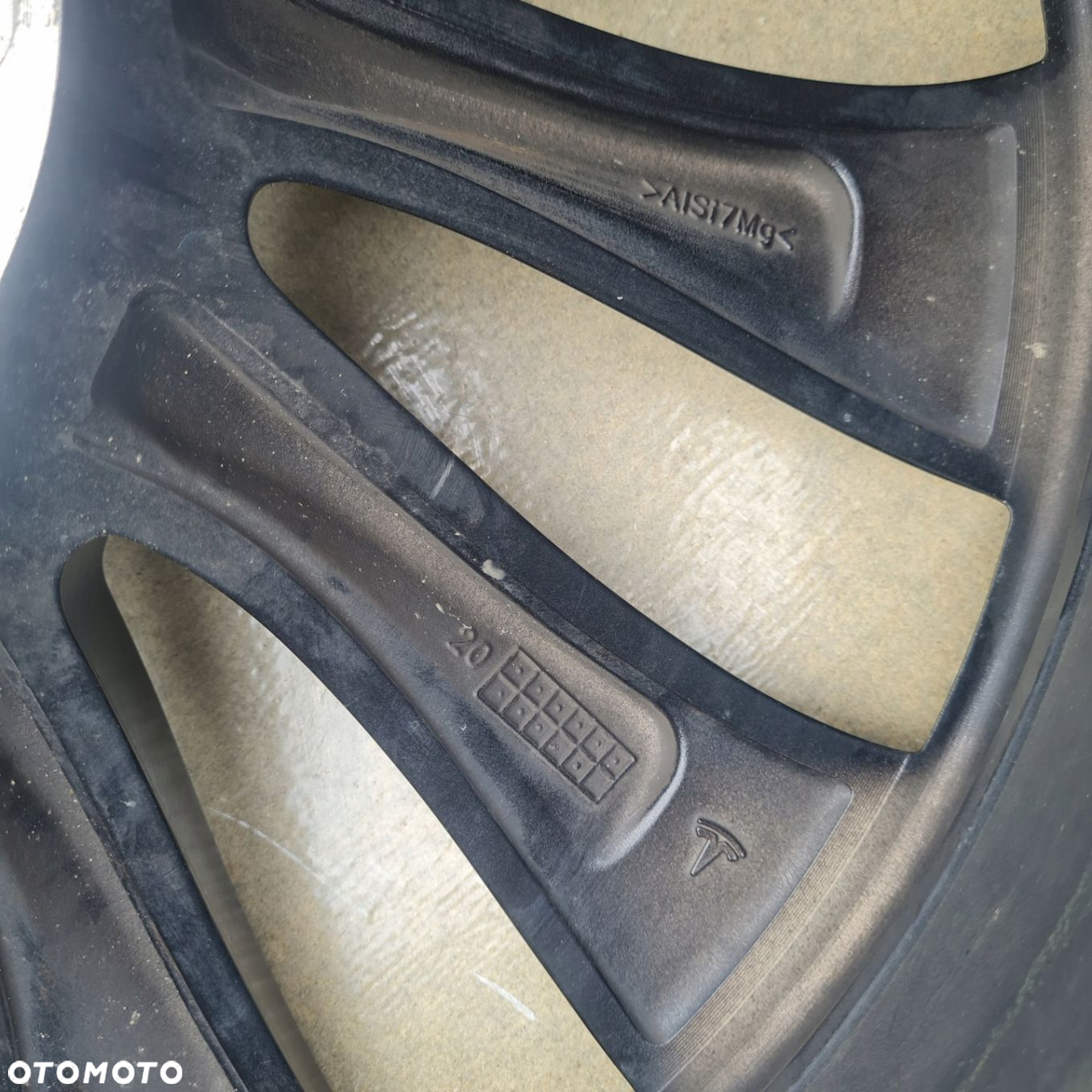TESLA MODEL 3 FELGA 20x9J 1044267-00-A UBERTURBINE - 3