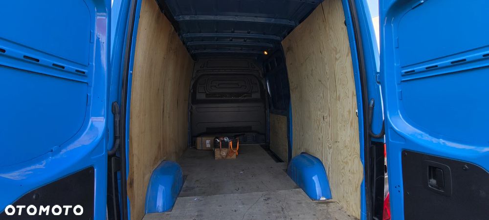Mercedes-Benz Sprinter - 17