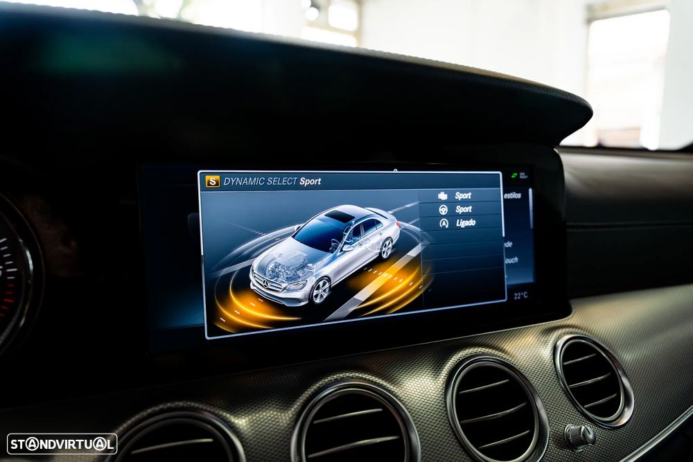Mercedes-Benz E 220 d AMG Line - 24
