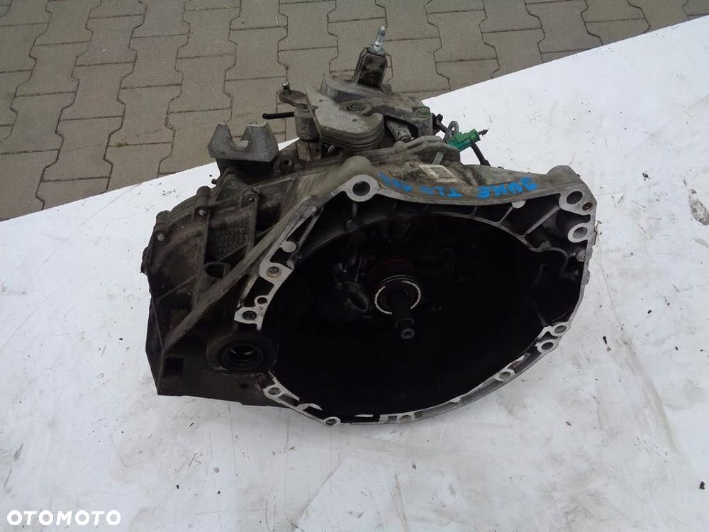 SKRZYNIA BIEGÓW TL4 123 NISSAN JUKE I 1.6 DIG-T 6B - 2