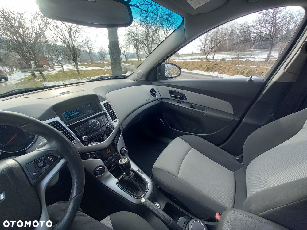 Chevrolet Cruze - 9