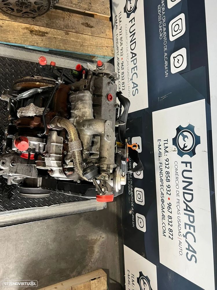 Motor Volkswagen Golf IV 1.9TDi 90Cv Ref: AGR - 4