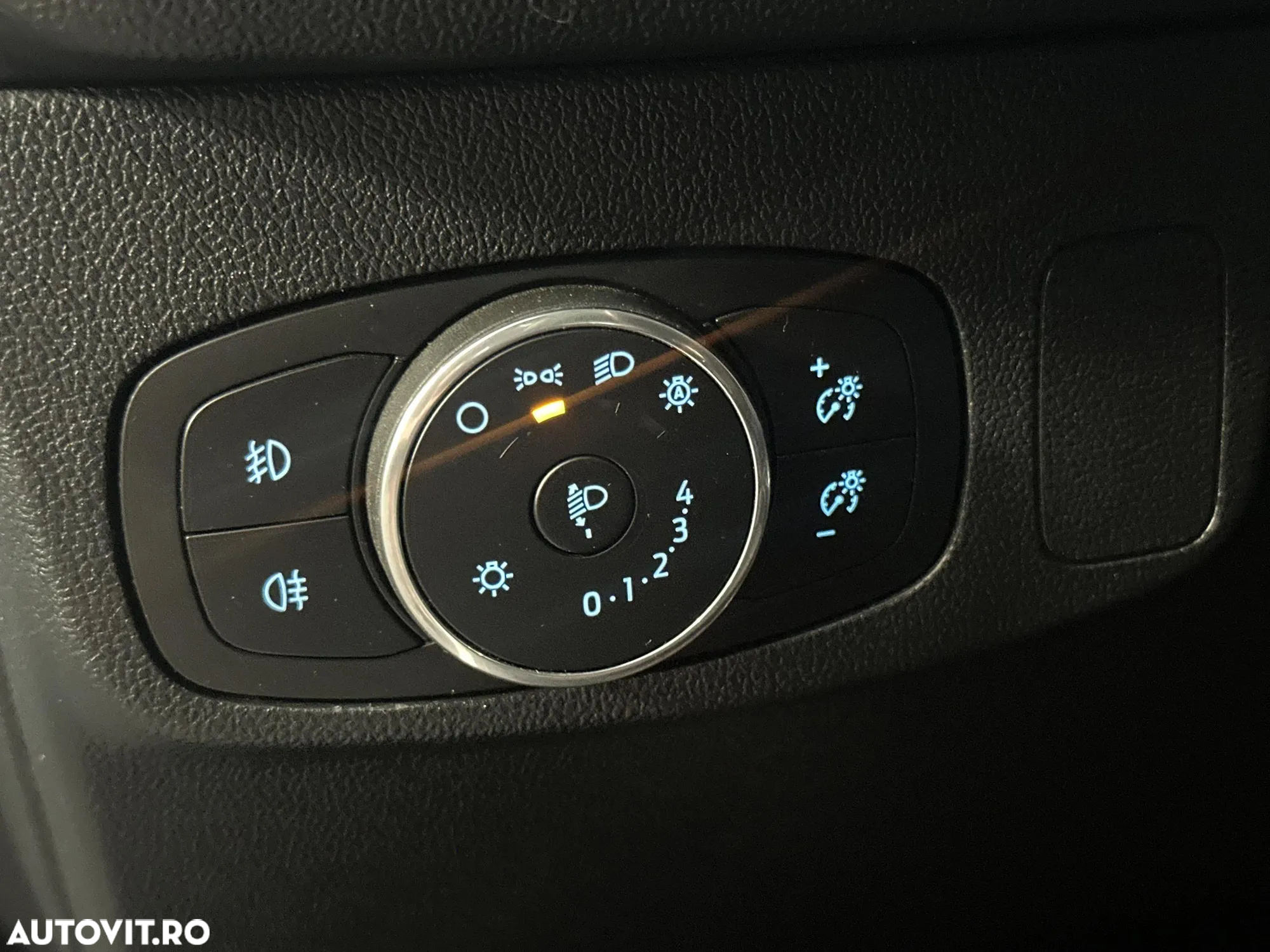 Ford Focus - 15