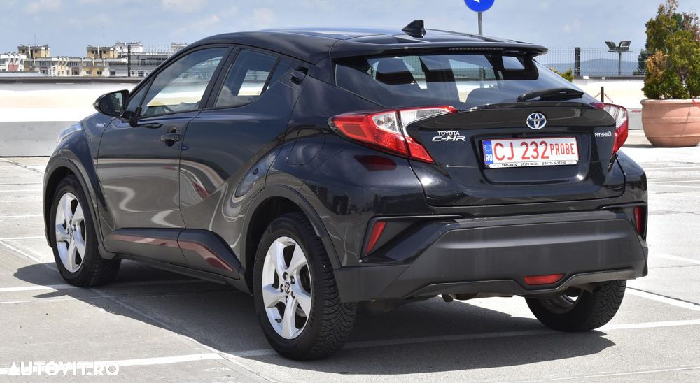 Toyota C-HR Flow - 6