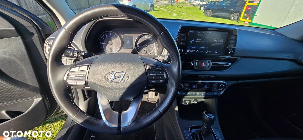 Hyundai i30 1.5 T-GDI 48V Comfort DCT - 23